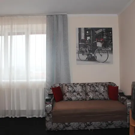 Apartament On Lermontova 35a *